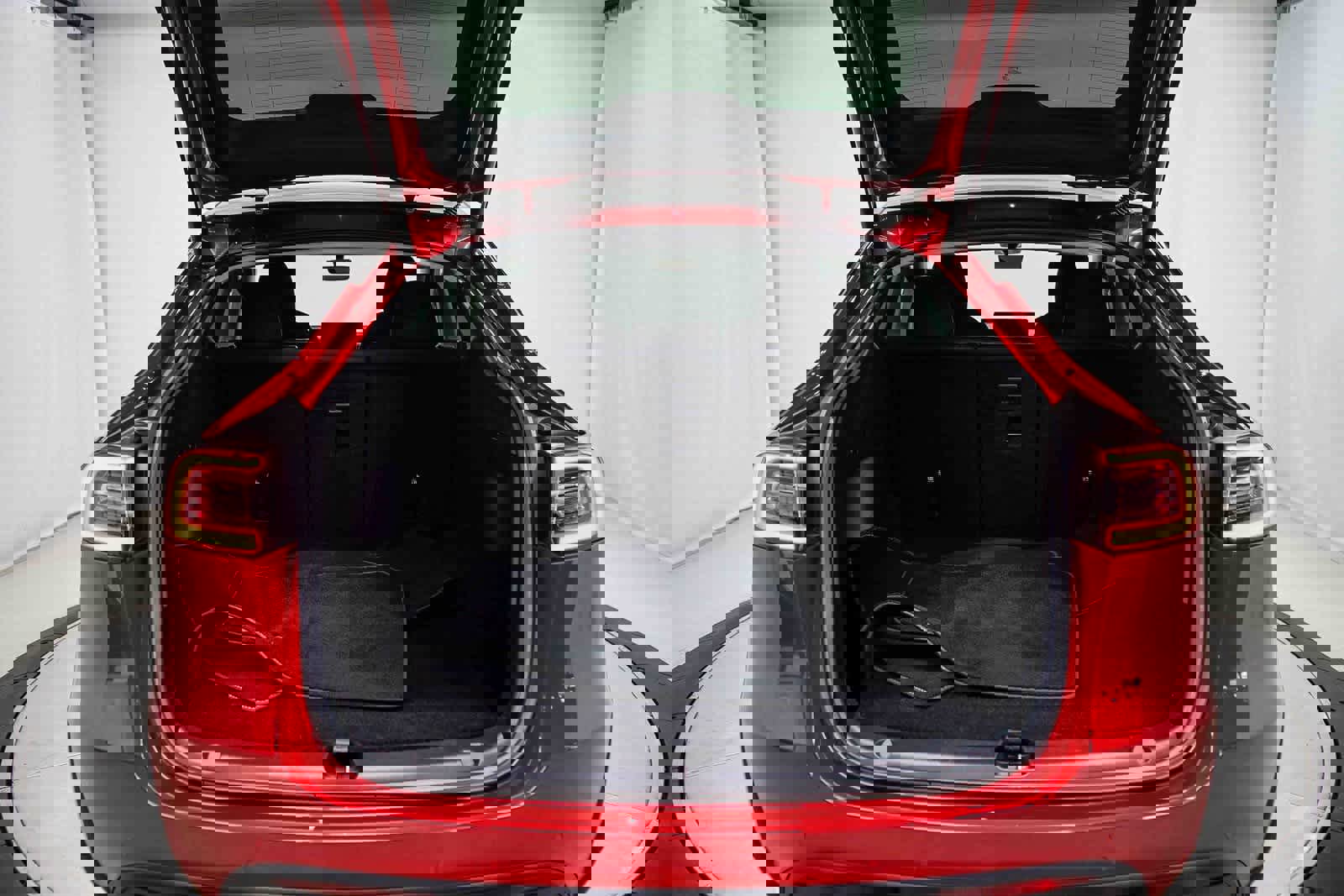 Used 2022 Tesla Model Y Performance image 27