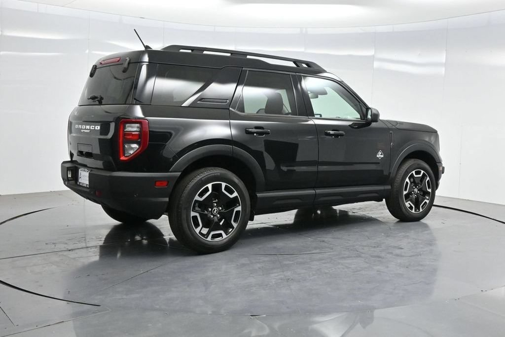 Used 2023 Ford Bronco Sport Outer Banks w/ Tech Package AWD/4WD image 38