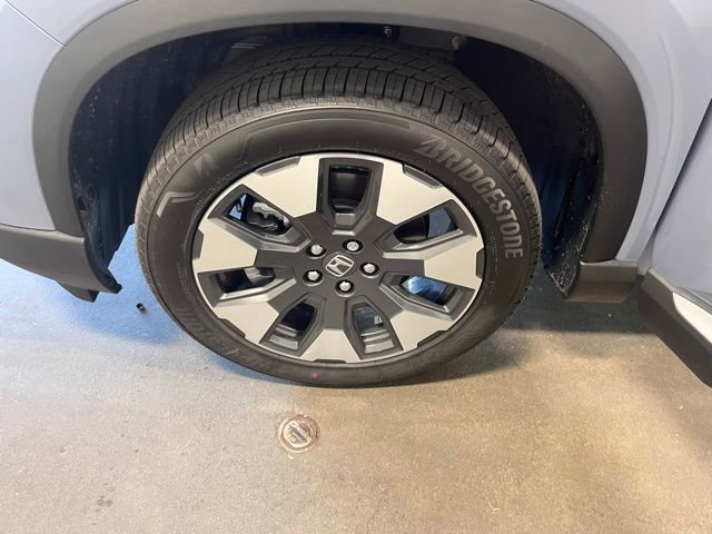 Used 2026 Honda Pilot Elite image 29