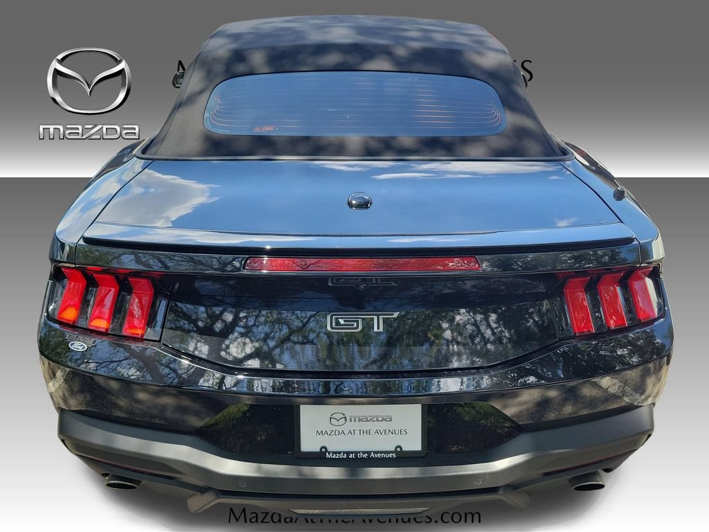 Used 2025 Ford Mustang GT Premium RWD image 19