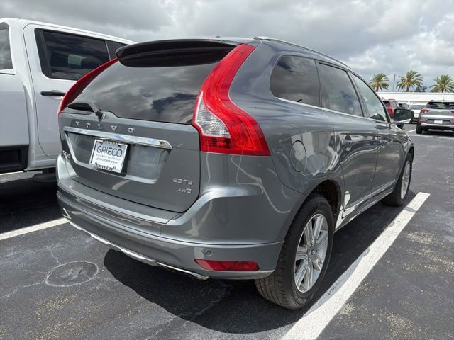 Used 2016 Volvo XC60 T6 w/ Proximity Package AWD/4WD image 13
