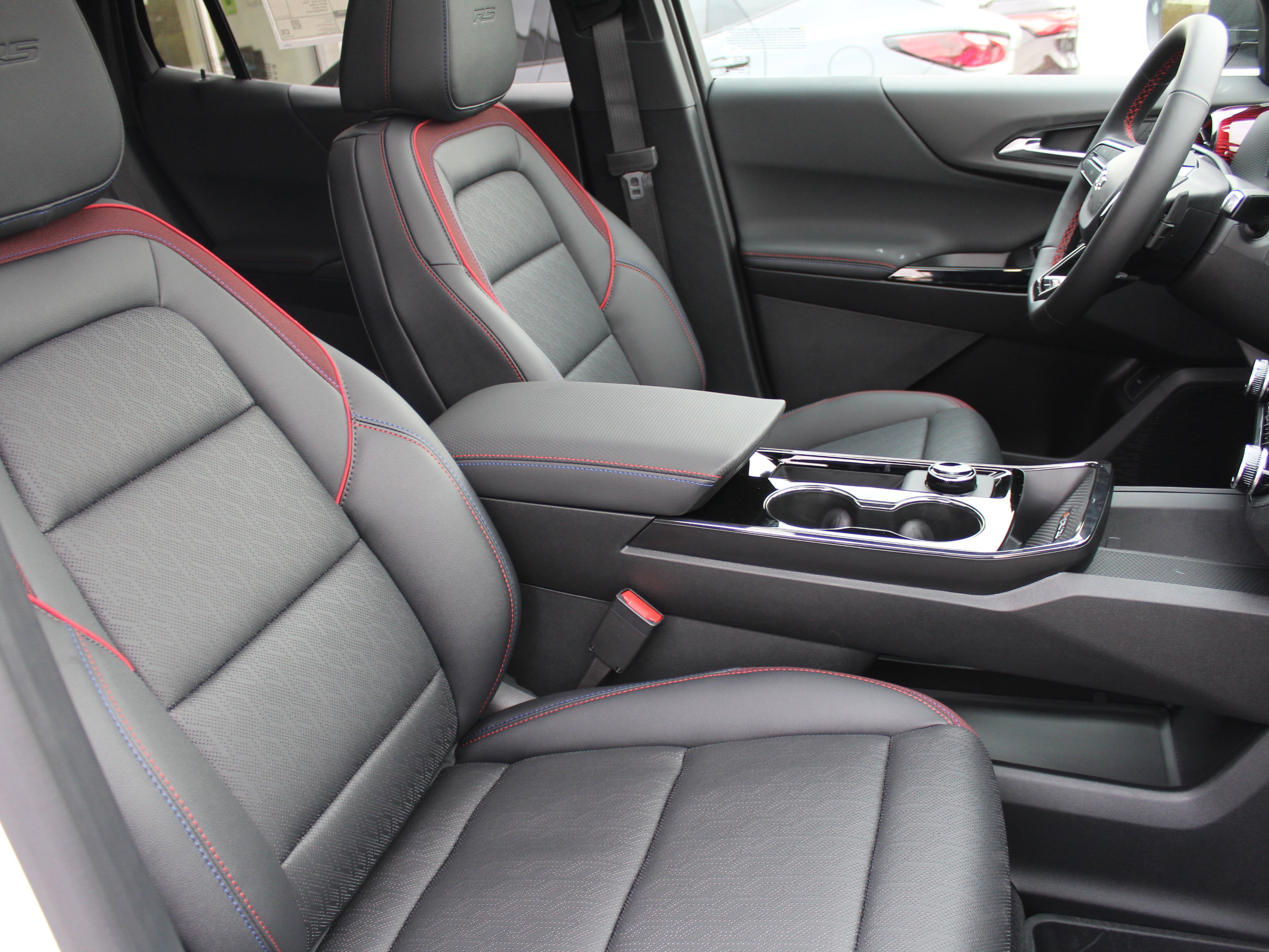 New 2026 Chevrolet Equinox RS w/ Convenience Package III image 16