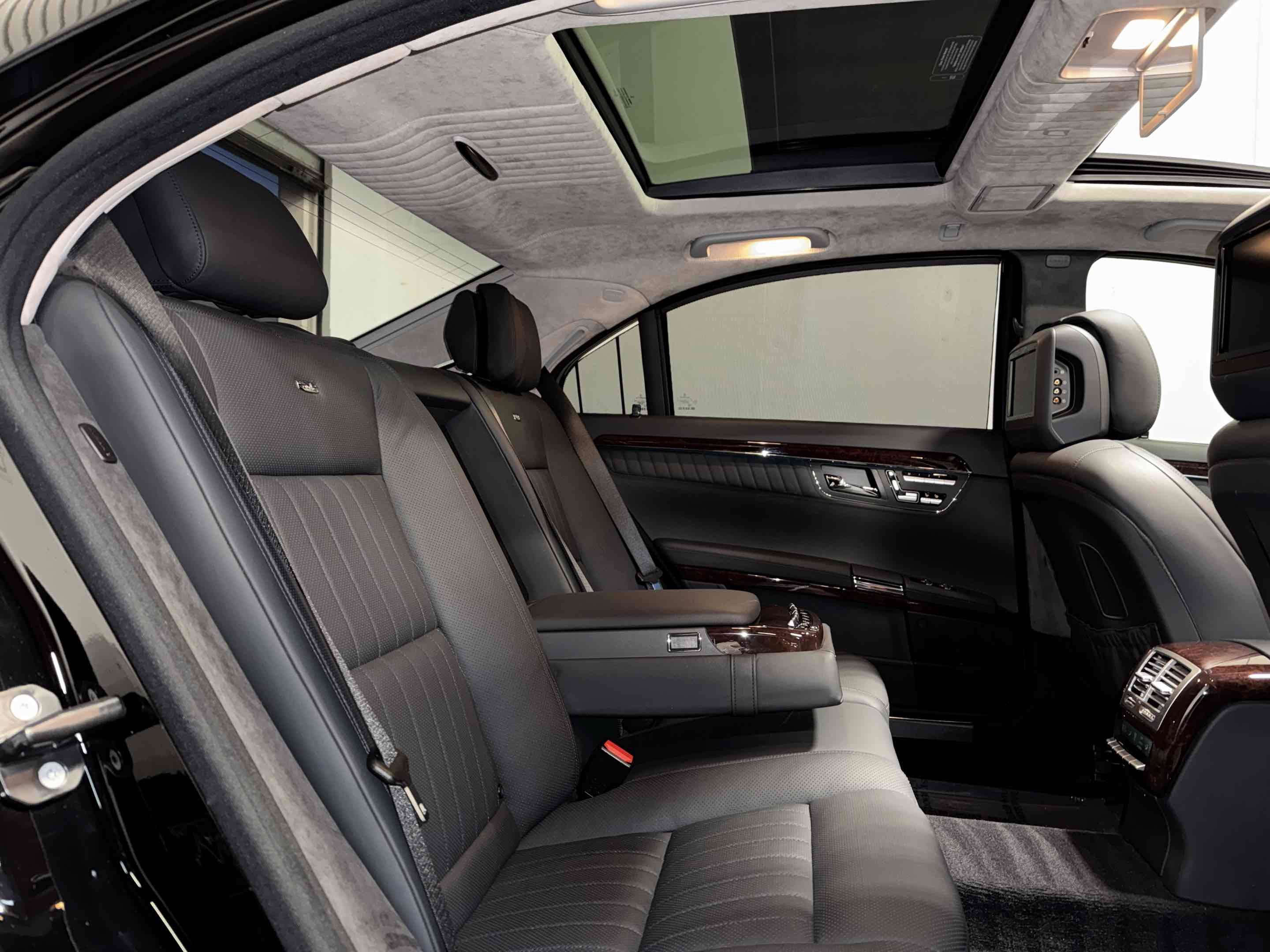 Used 2010 Mercedes-Benz S 600 image 99