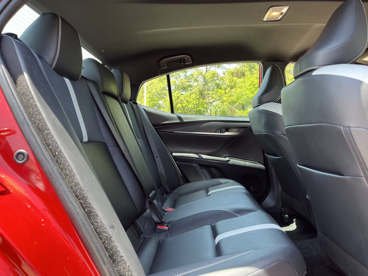 Used 2025 Toyota Camry SE FWD image 26