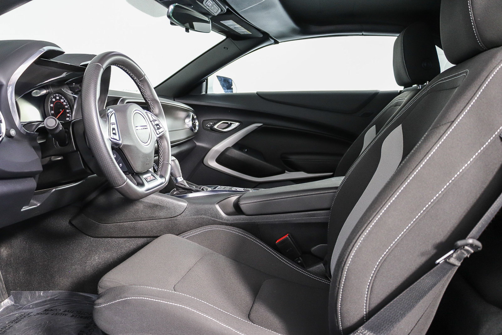 Used 2023 Chevrolet Camaro SS RWD image 18