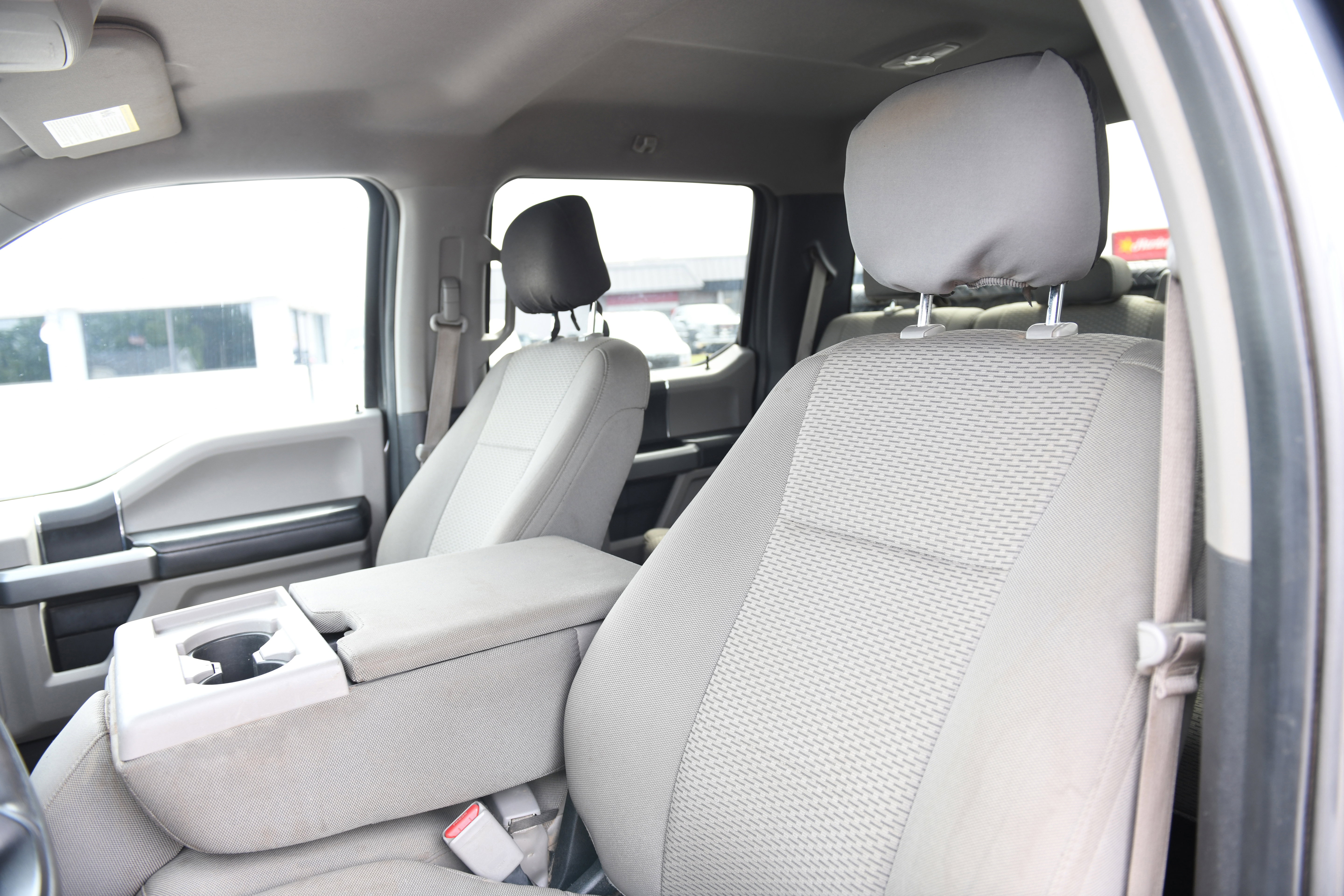 Used 2016 Ford F150 XLT AWD/4WD image 12