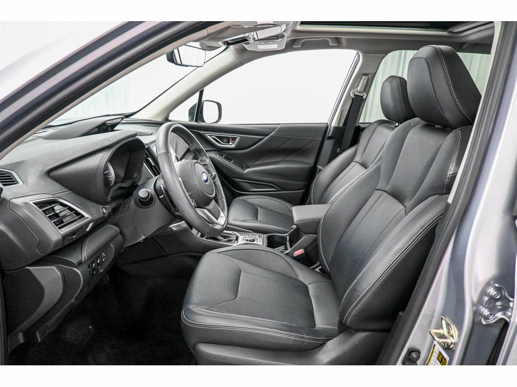 Used 2019 Subaru Forester Touring AWD/4WD image 12