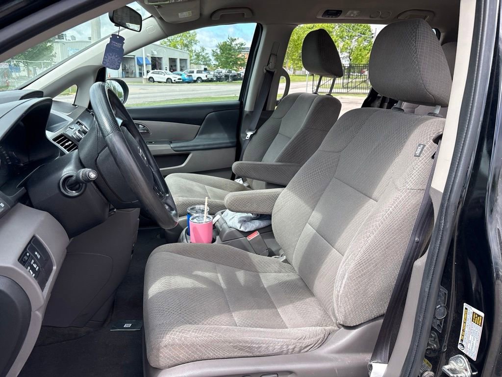 Used 2016 Honda Odyssey SE image 15