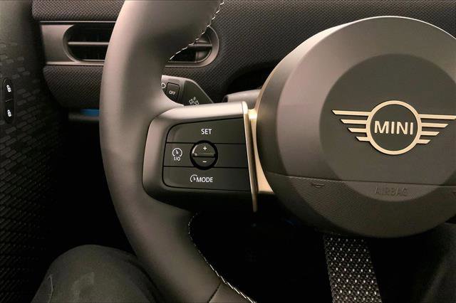 Used 2025 MINI Cooper S image 18