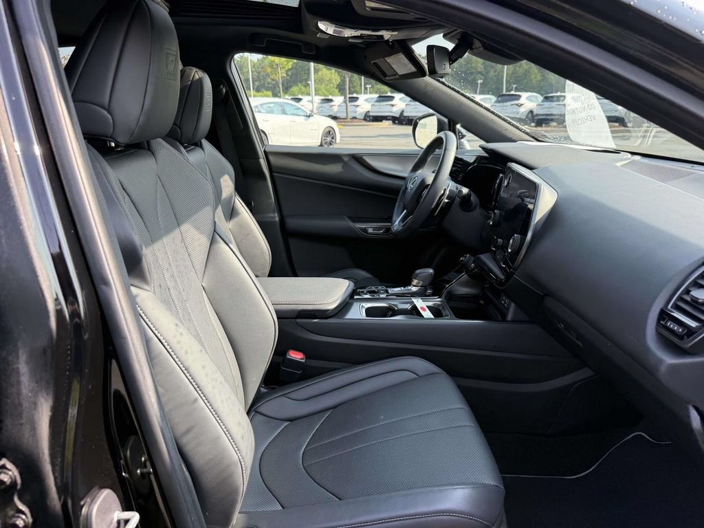 Used 2024 Lexus NX 350 F Sport AWD/4WD image 14
