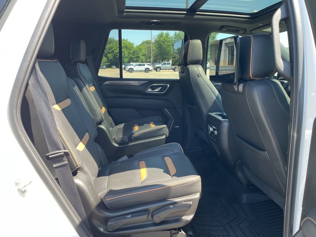 Used 2021 GMC Yukon AT4 w/ AT4 Premium Plus Package AWD/4WD image 32