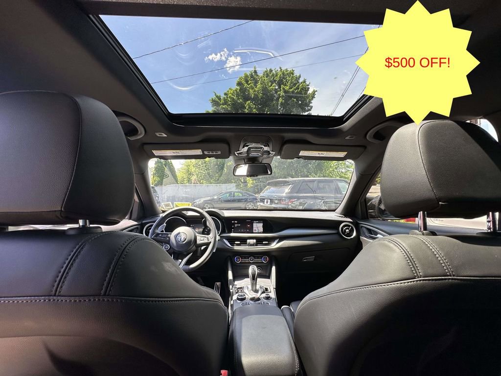 Used 2023 Alfa Romeo Stelvio Veloce AWD/4WD image 18