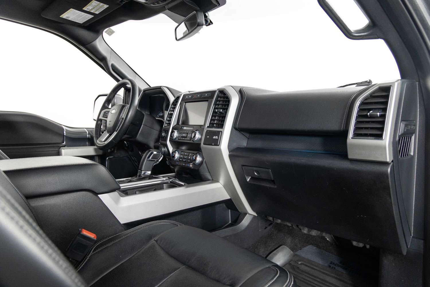 Used 2019 Ford F150 Lariat w/ Equipment Group 502A Luxury image 25