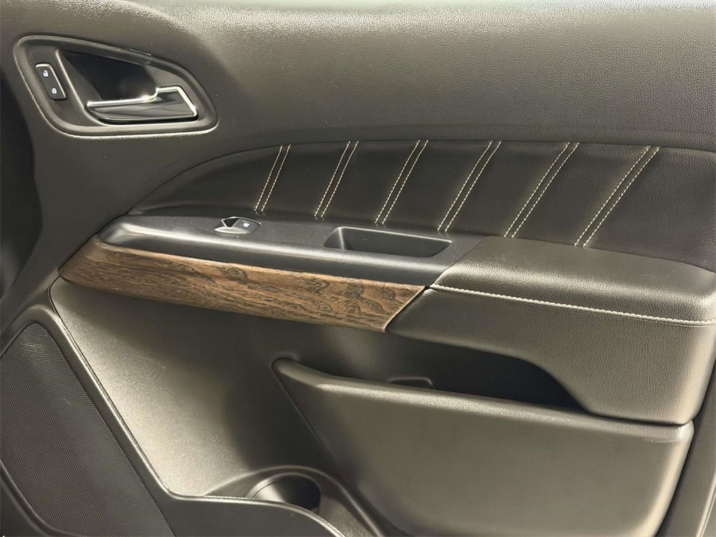 Used 2021 GMC Canyon Denali image 9