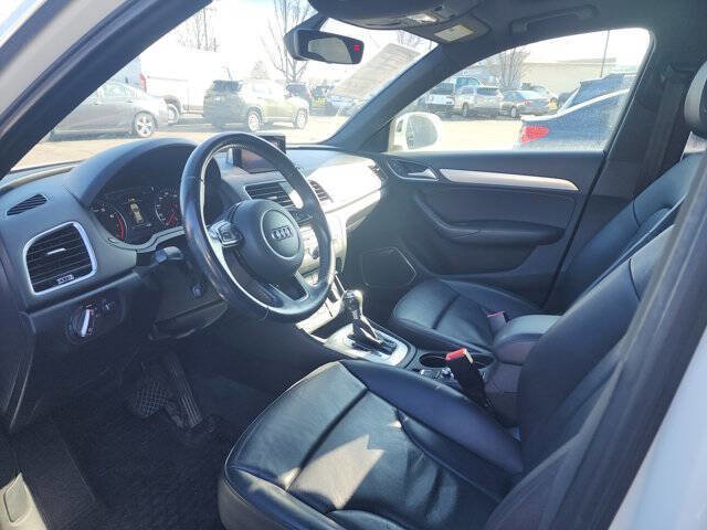 Used 2017 Audi Q3 2.0T Prestige AWD/4WD image 10