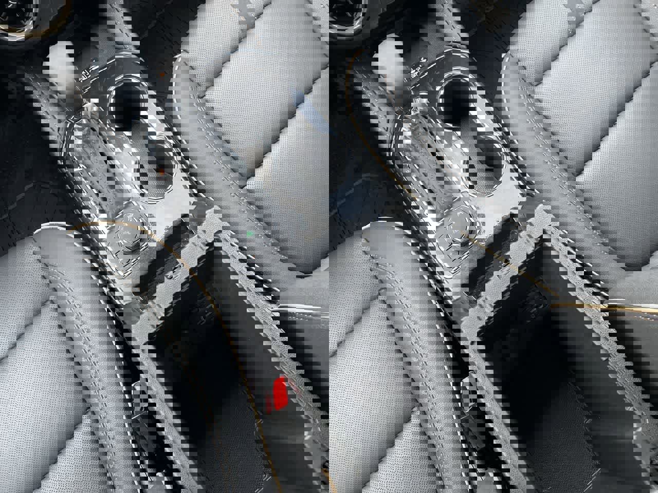 Used 2023 Chevrolet Blazer Premier image 25