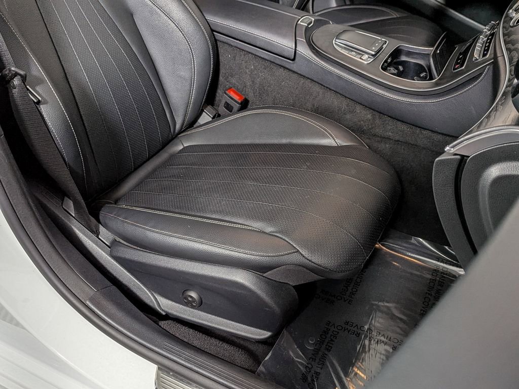 Used 2022 Mercedes-Benz E 350 4MATIC Sedan image 25