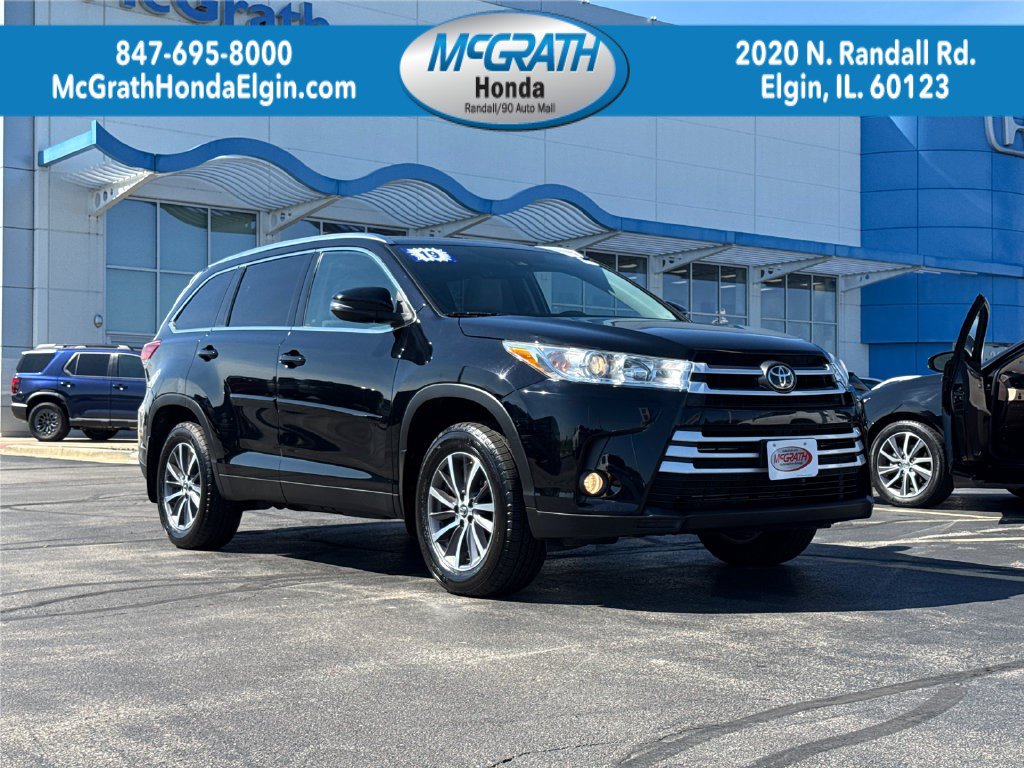 Used 2019 Toyota Highlander XLE AWD/4WD image 1