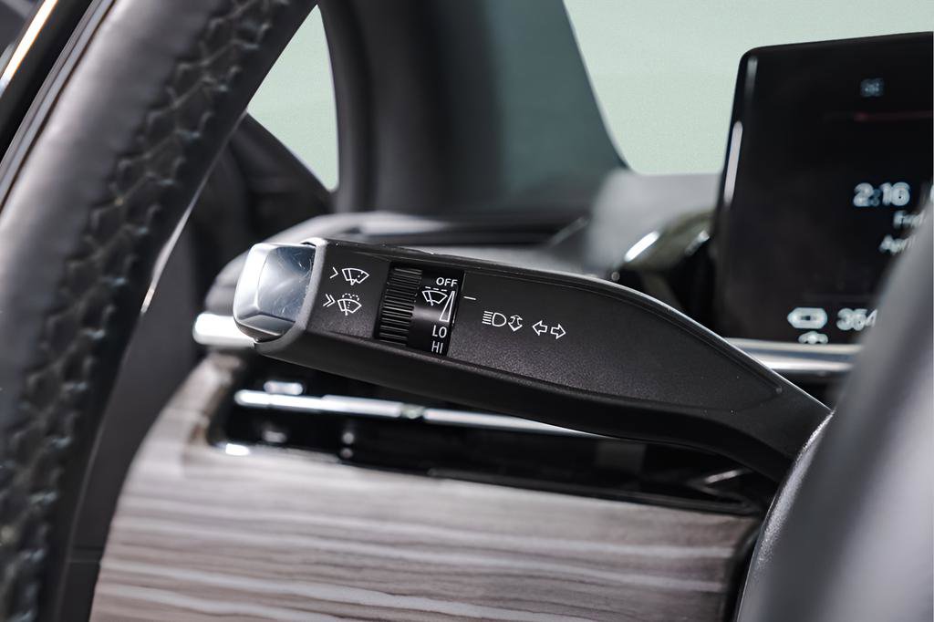 Used 2025 GMC Sierra EV Denali image 22