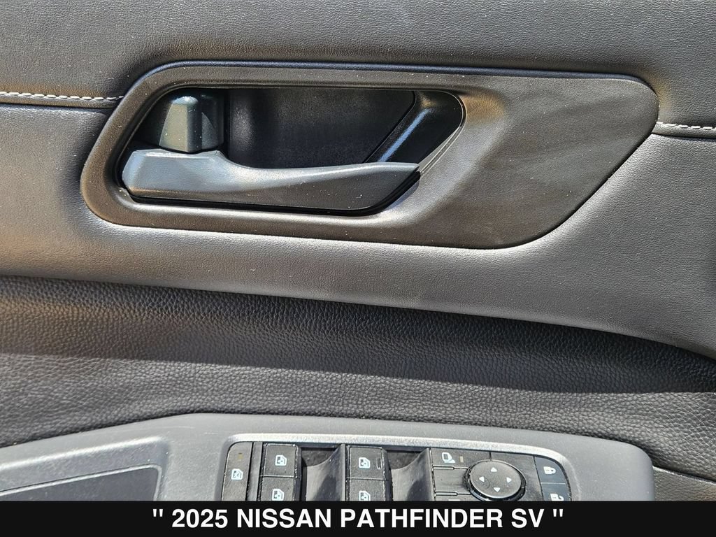 Used 2025 Nissan Pathfinder SV FWD image 13