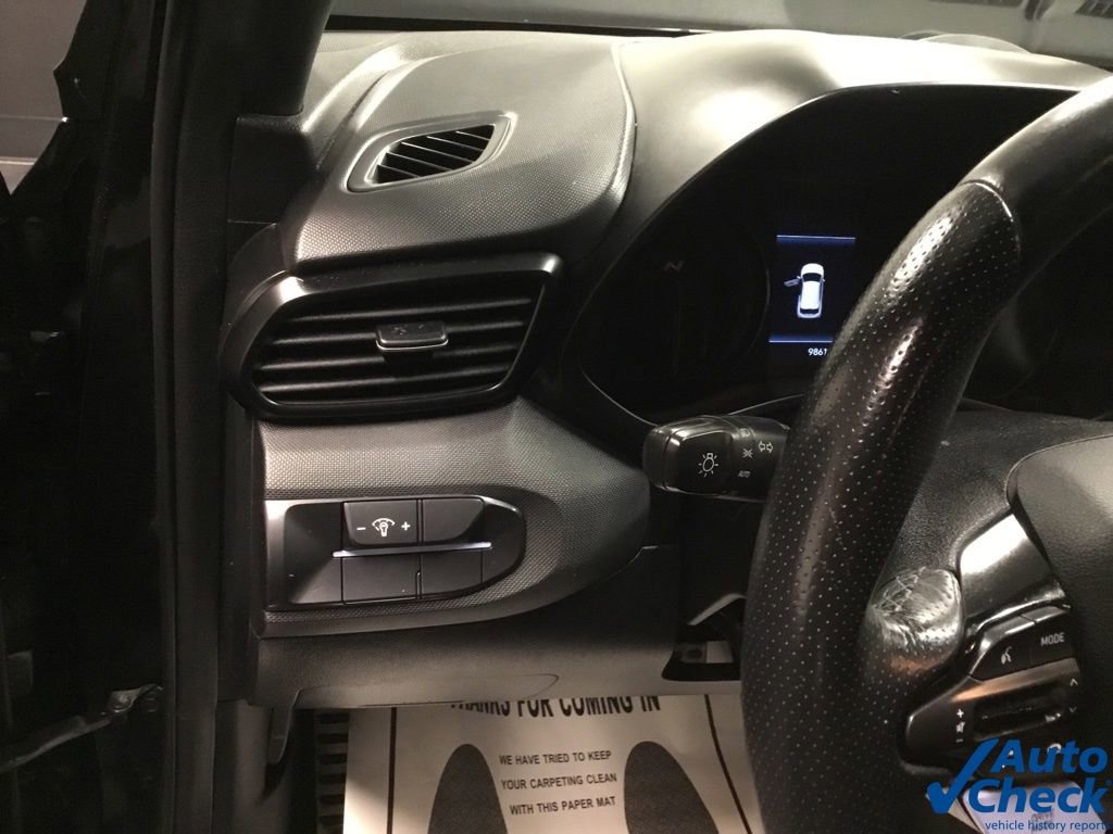 Used 2019 Hyundai Veloster N N w/ Performance Package image 16