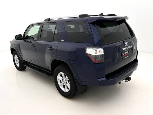 Used 2021 Toyota 4Runner SR5 AWD/4WD image 9