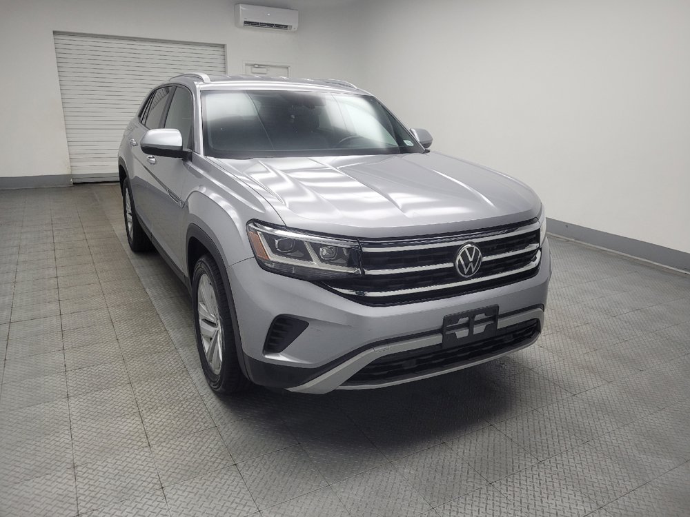 Used 2020 Volkswagen Atlas Cross Sport SE w/ Towing Package AWD/4WD image 13