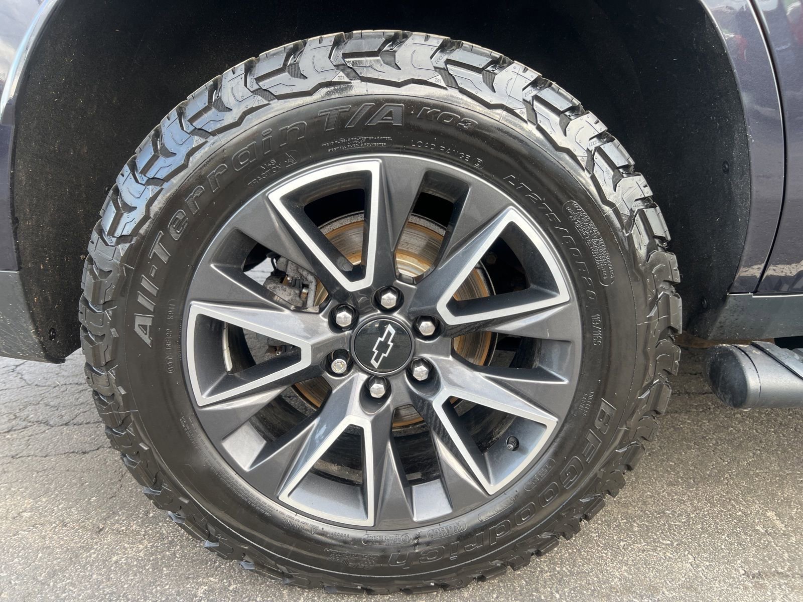 Used 2022 Chevrolet Tahoe Z71 w/ Luxury Package image 46