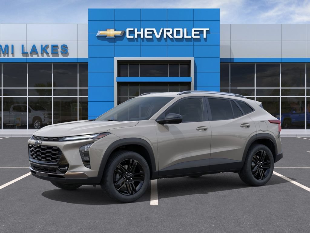 New 2026 Chevrolet Trax ACTIV FWD image 2