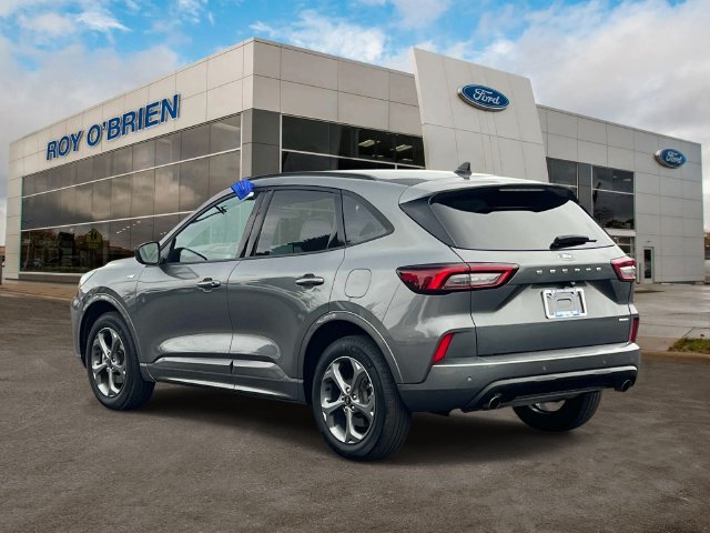 Certified 2024 Ford Escape ST-Line w/ Tech Pack #1 AWD/4WD image 3