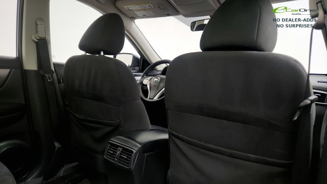 Used 2015 Nissan Rogue S FWD image 40