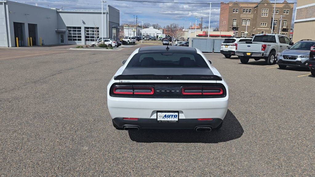 Used 2018 Dodge Challenger T/A image 6
