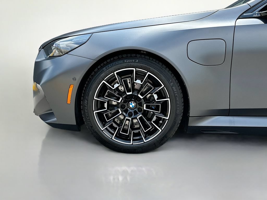 Used 2025 BMW M5 Touring AWD/4WD image 33