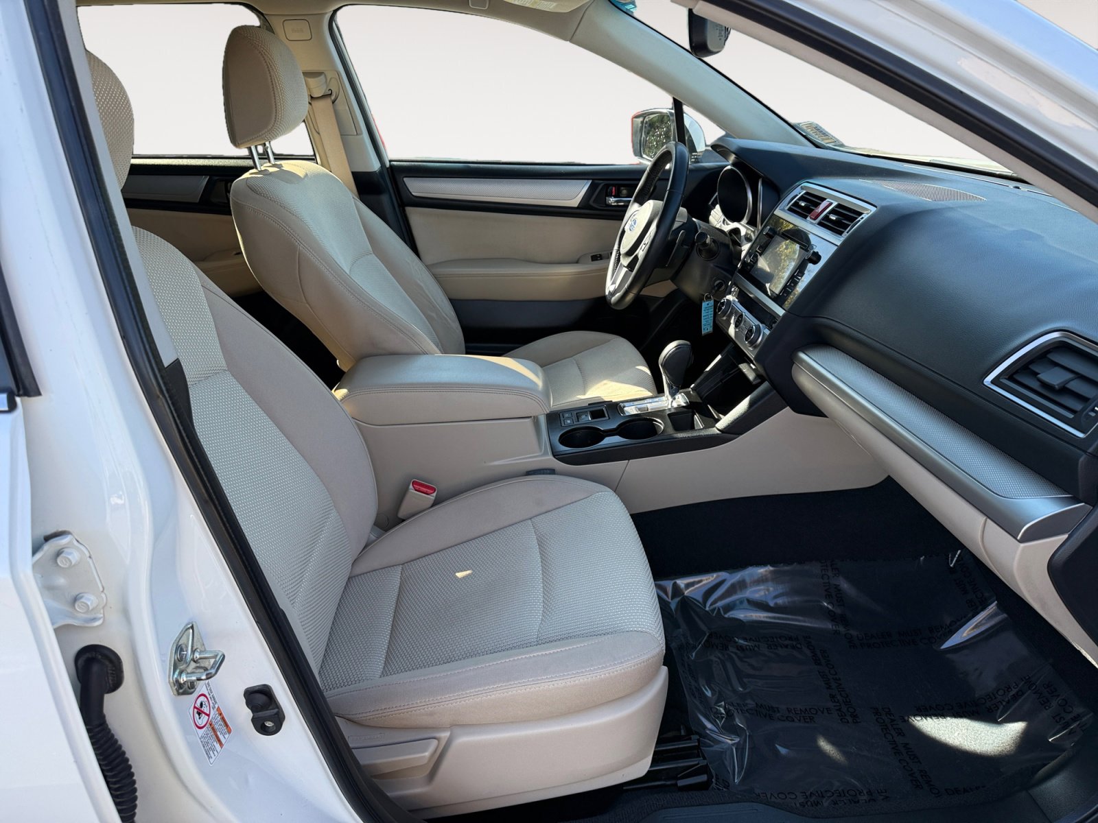 Used 2016 Subaru Outback 2.5i Premium image 19