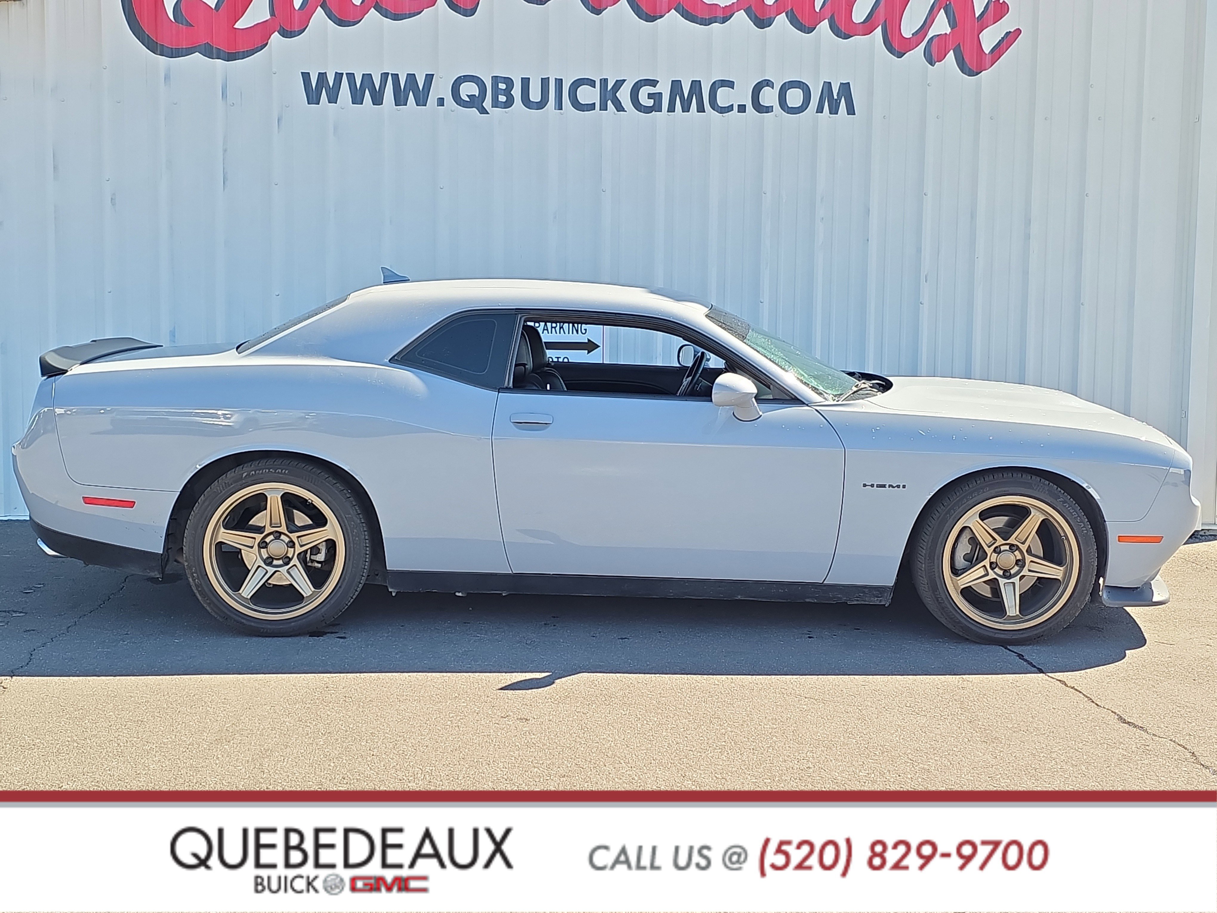 Used 2022 Dodge Challenger R/T w/ Plus Package image 8