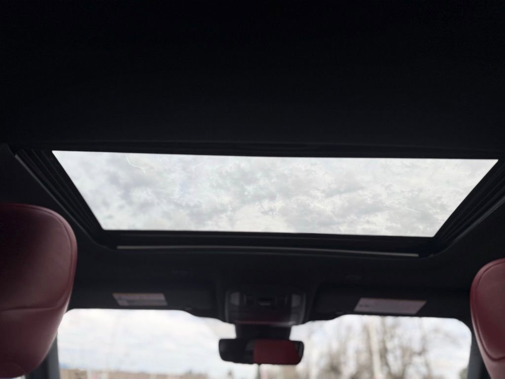 Certified 2023 Toyota Highlander XSE image 30