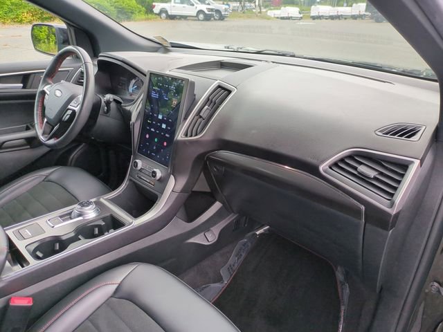 Certified 2024 Ford Edge ST-Line AWD/4WD image 33