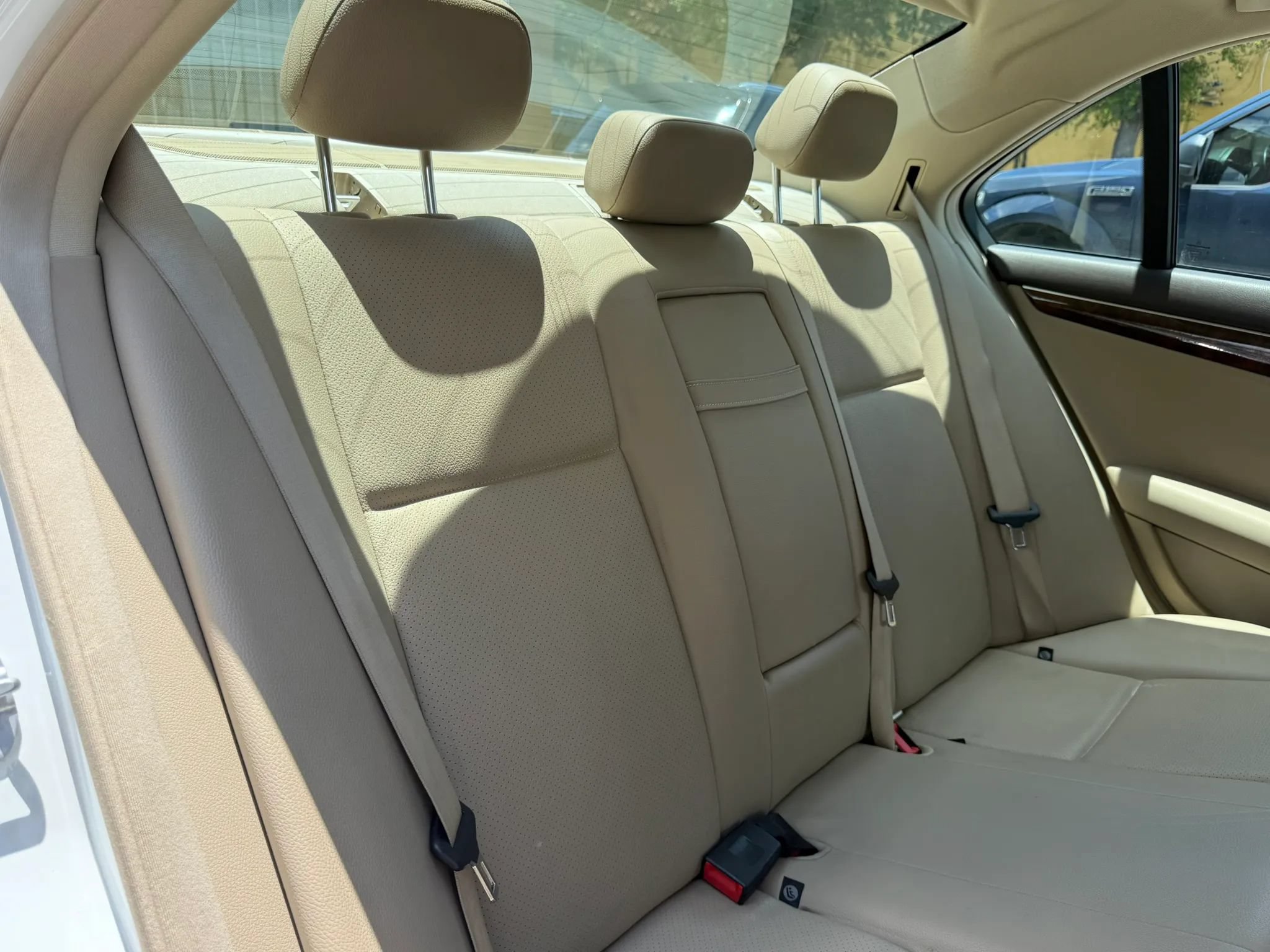 Used 2013 Mercedes-Benz C 250 Sedan image 16