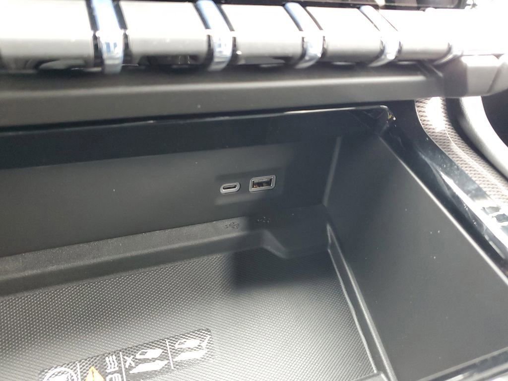 New 2026 GMC Yukon Elevation w/ LPO, Floor Liner Package image 31