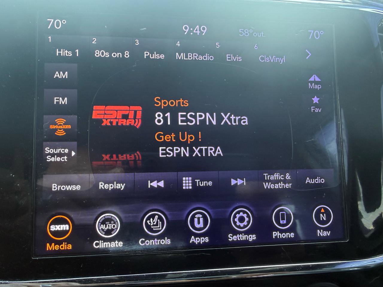 Used 2020 Jeep Grand Cherokee Limited w/ Luxury Group II image 10