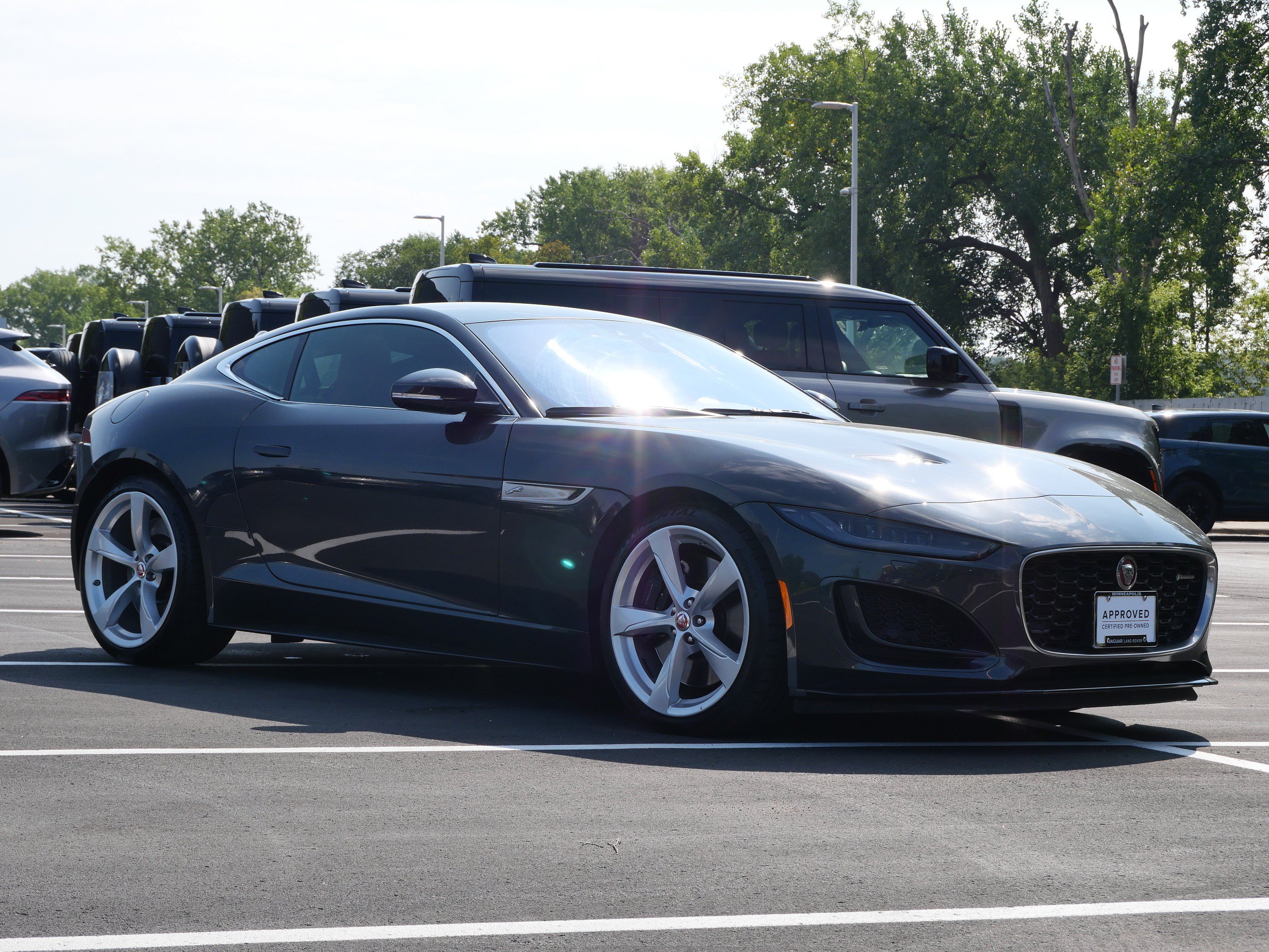 Certified 2023 Jaguar F-TYPE R-Dynamic AWD/4WD image 7
