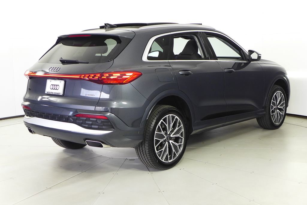 Used 2025 Audi Q5 Premium Plus w/ Premium Plus image 7