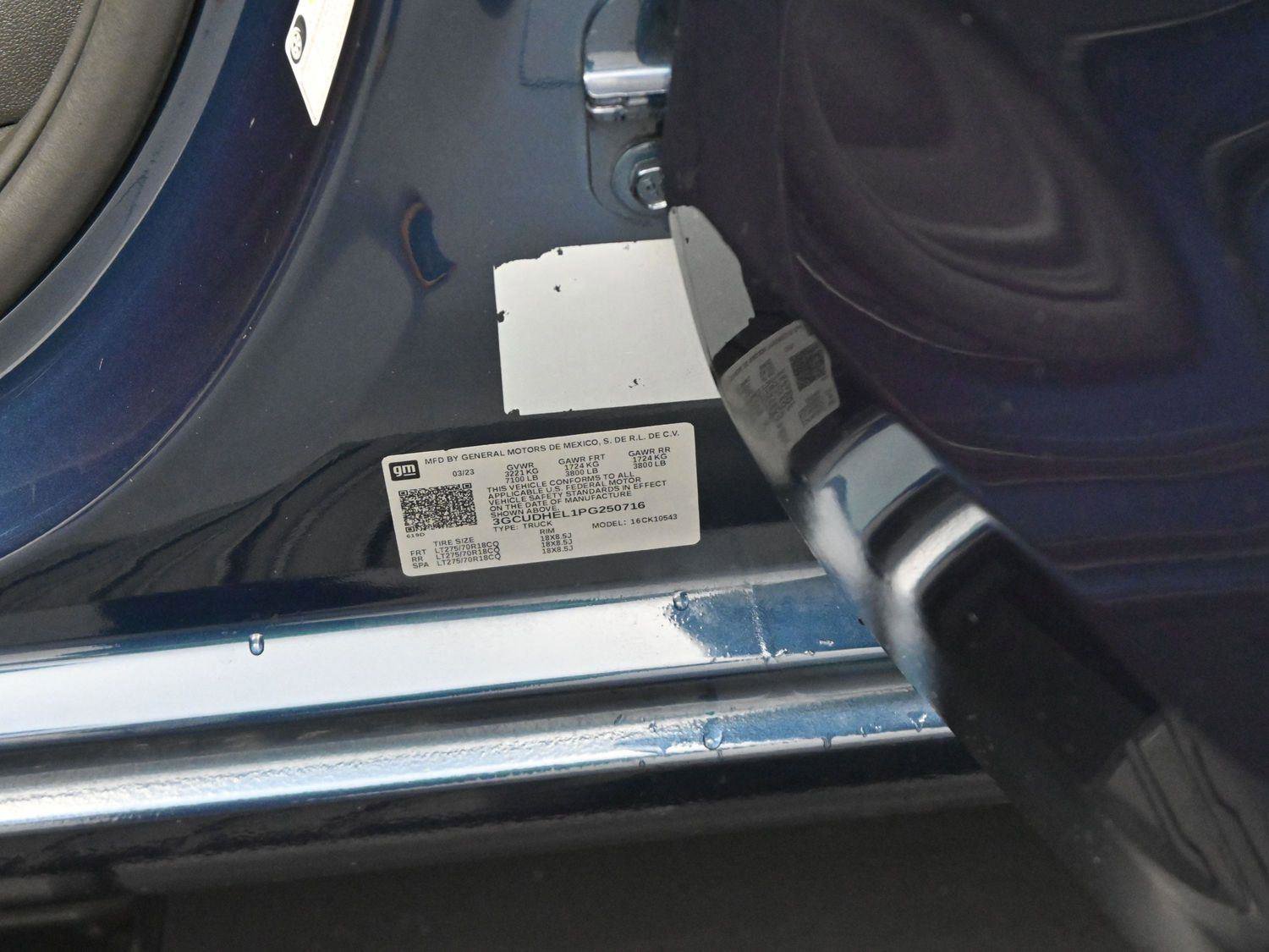 Used 2023 Chevrolet Silverado 1500 ZR2 w/ Technology Package image 39