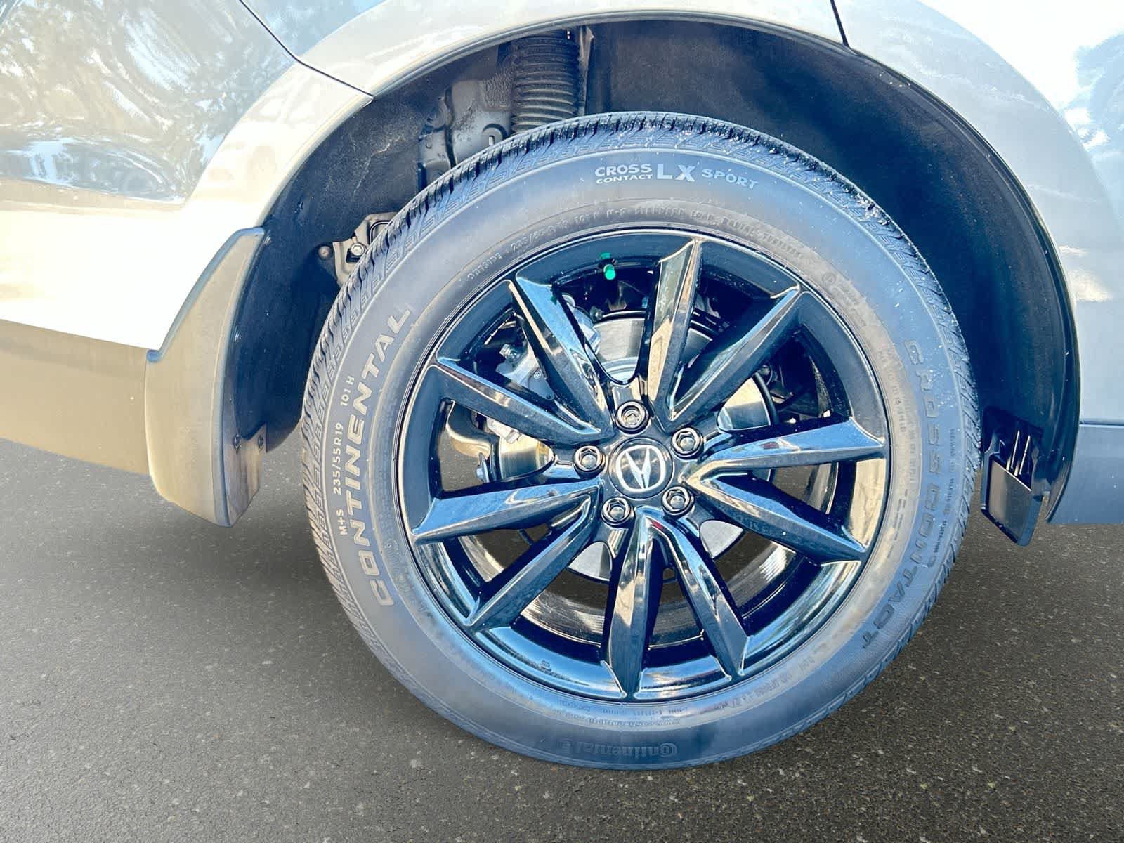Used 2025 Acura RDX SH-AWD image 5