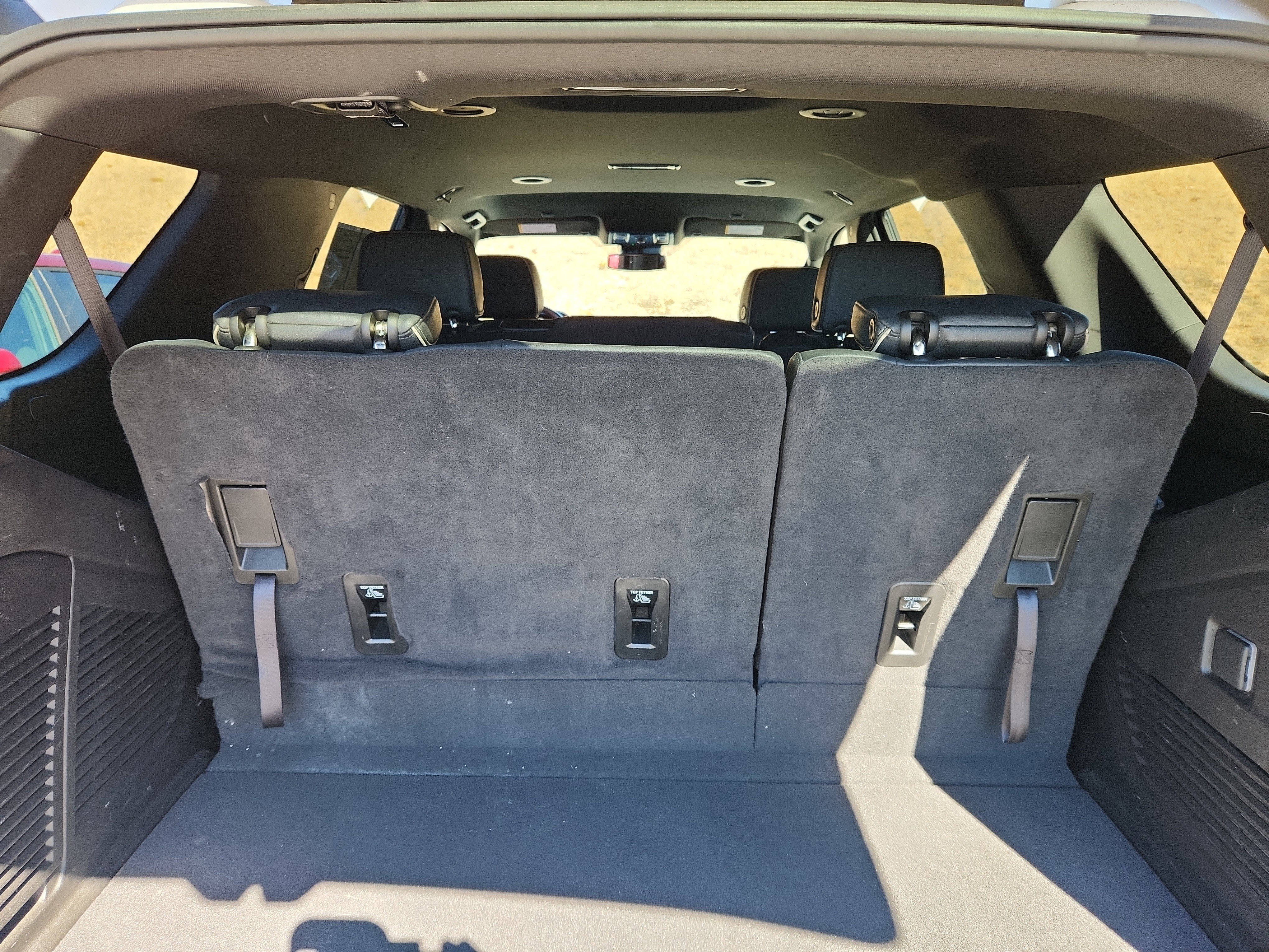 Used 2024 GMC Yukon SLT image 21