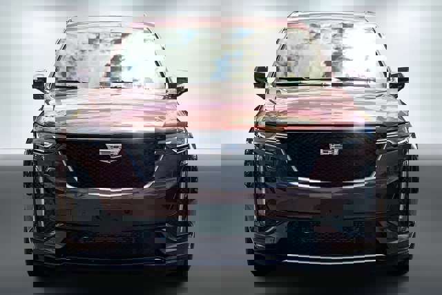 Used 2022 Cadillac XT6 Sport w/ Technology Package image 2