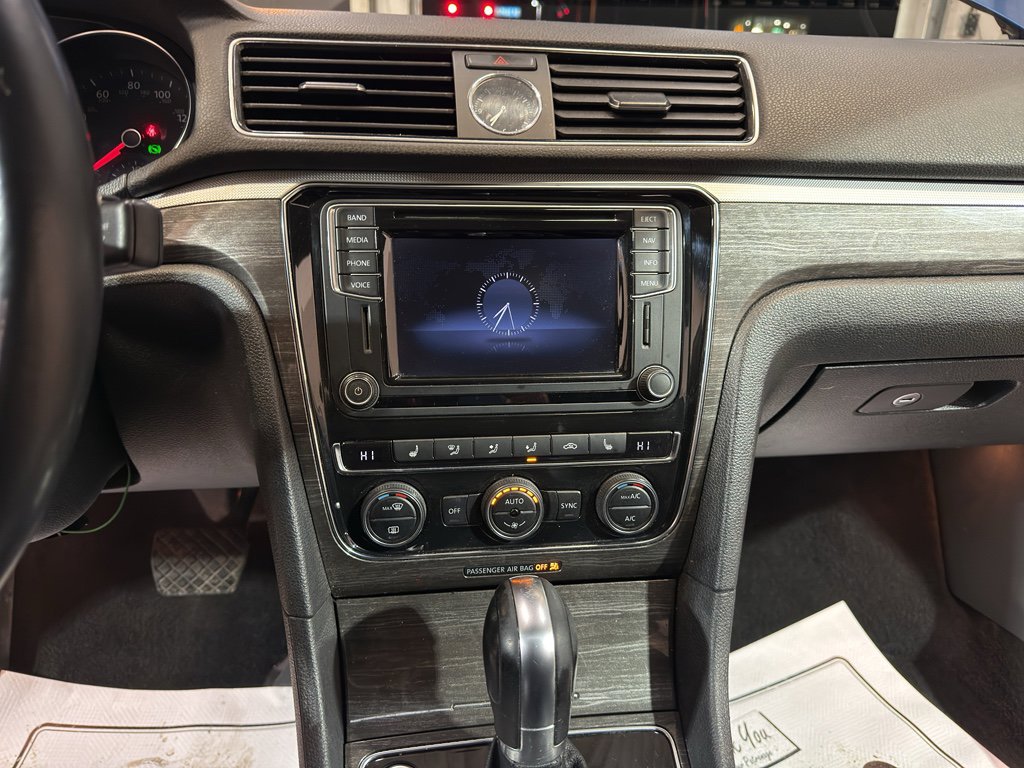 Used 2016 Volkswagen Passat 1.8T SE image 18