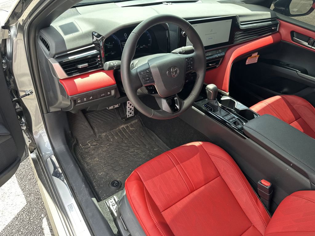 Used 2026 Toyota Camry XSE FWD image 10
