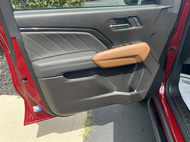 New 2026 GMC Canyon AT4 w/ Nightfall Edition AWD/4WD image 10