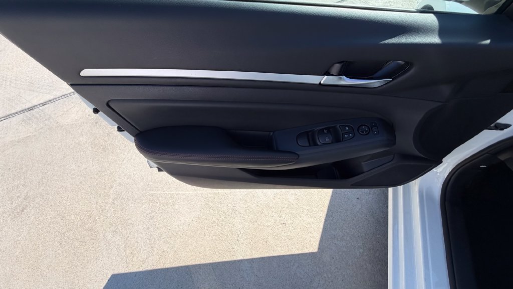 Used 2026 Nissan Altima 2.5 SR FWD image 21